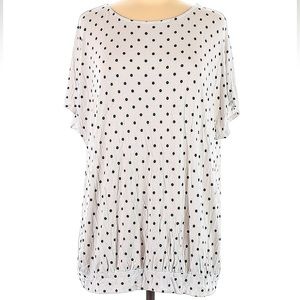 Lane Bryant polka dot t shirt - size 14/16 plus size